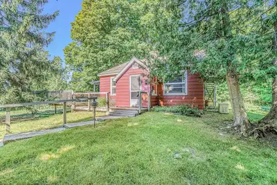 Image de Lake home close to the water with WiFi, firepit, washer/dryer