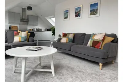 Image de Stunning Town Centre Penthouse w/ Sea Views#