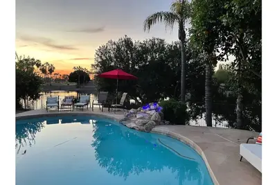 Image de Waterfront & heated Pool Resort 18th Hole golf view, 2 king beds