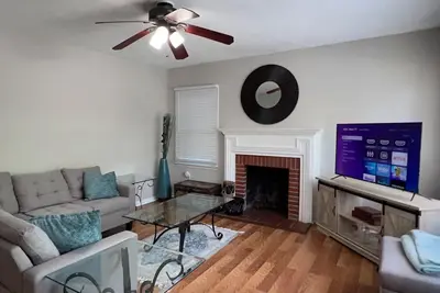 Image de Rose Hill Charmer - 2 bedroom 20 mins from Ft Benning