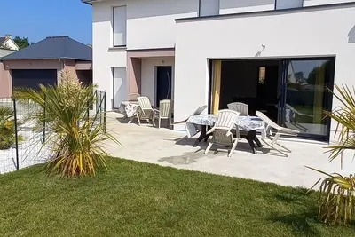 Image de Maison familiale récente à 2kms de la plage