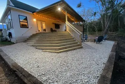 Image de Downtown Cottage by the Creek