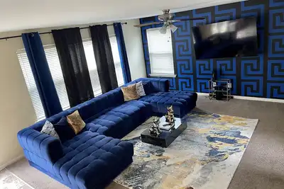 Image de 🌟 Luxe Smart Family Home🌟 Very Close to Six Flags