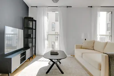 Image de Bright Leopoldstadt 2br w/ Loggia, Gym & Sauna, near U2, by Blueground