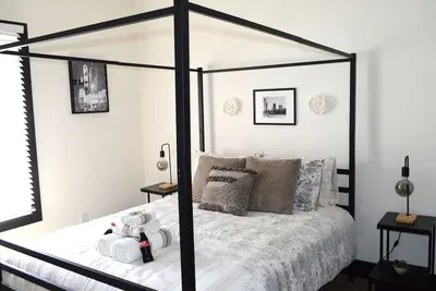 Image de Newly renovated home in Downtown Atlanta near Mercedes Benz Arena