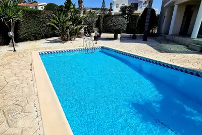 Villa Anastasia - Stunning Sea View, Cheerful 2 Bedroom Villa