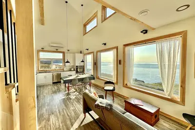 Image de ArtBonavista Oceanfront Retreat.
