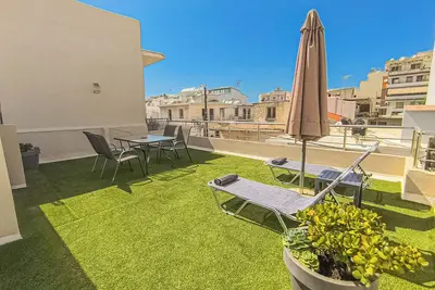 Image de Fully renovated apartment in the city centre of Chania! Soon with roof garden.
