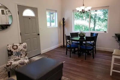 Image de Cozy Cottage in the Woods