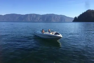 Image de Waterfront Home-Great Boating/Fishing/Beach. Mountain Views, close to Sandpoint