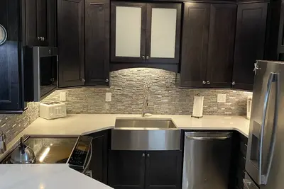 Image de Beautiful Condo 100 yards from our Private Gated Beach Access