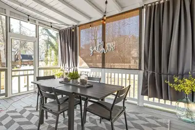 Image de ⚡️Cute & Cozy 3/2. 5 in Duluth 🏡⚡️Sleeps 6 ⚡️25 min to Downtown Atl⚡️