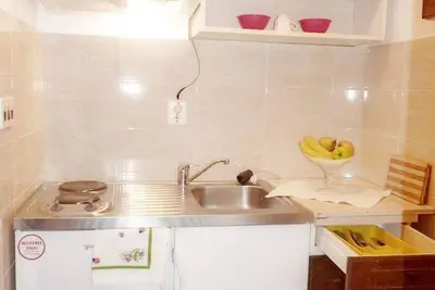 Image de Appartements et Chambre Marin (13221-A1) - Brela