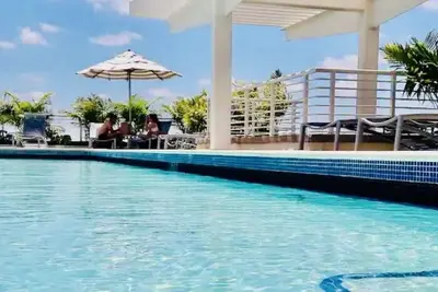 Image de Sunset Views, Resort Amenities, Immaculate Lrg 1br in Prime Miami Area Free Pkg.