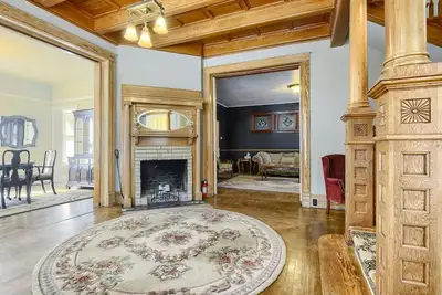 Image de Beautiful Victorian Property On Lead, Sd Main Street w/ View From Front Patio