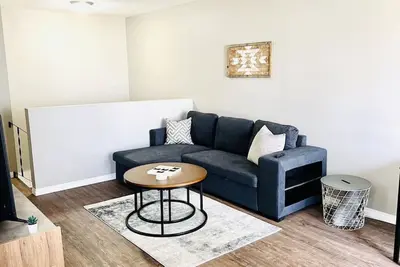 Image de Lovely 2 Bedroom apartment