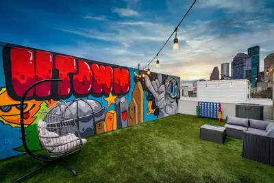 Image de Skyline Oasis: Houston Dream Stay