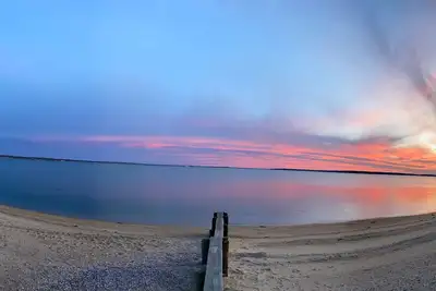 Image de Water View Beach House just steps to Private Sandy Beach!
