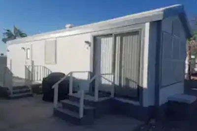 Image de Lake Havasu Cabin on Island w/Boat Launch Ramp