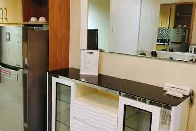 Shell Residences Condominium is in front of Sm Mall of Asia and 10min to Airport