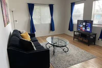 Image de Perfectly located 2br/1ba in Nob Hill!