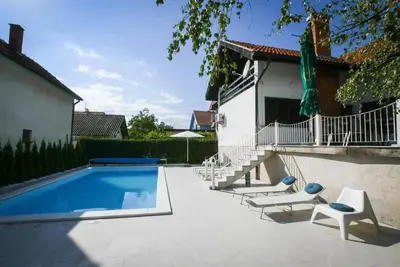 Image de Villa Mina - maison moderne avec piscine pour 12 personnes