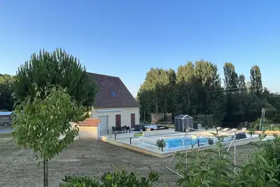 Image de Maison avec piscine et jacuzzi 6km de Sarlat