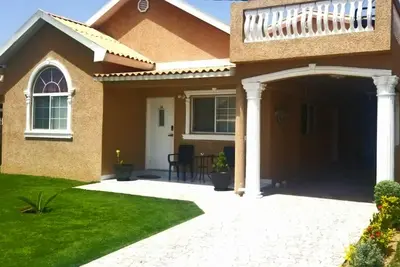 Image de Caribbean estates delex Two Bedroom villa 4bathroom 10 mins to the beach. . \n\n