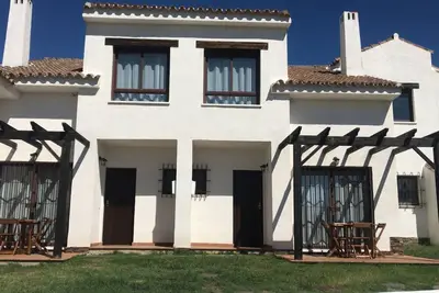 Image de Olivar, Magnificent private urbanization in the Sierra de Sevilla, leisure options