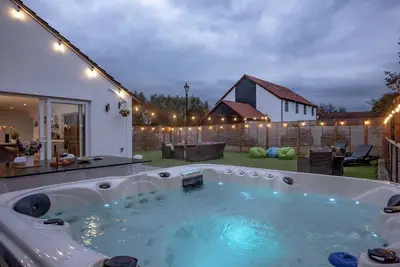 Image de Halula's Key West Cottage, an insta-ready modern cottage