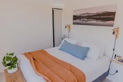 Image de Cozy Modern Alpine Cabins - 25 minutes from ski resort
