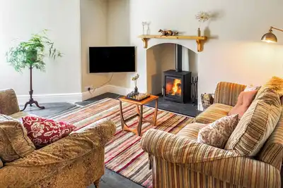 Image de 1 chambres à coucher à Tavistock