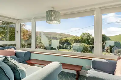 Image de Stunning views, within walking distance of Lulworth Cove, this is one property which has it all.