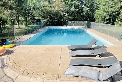 Image de Unique Secluded 1-bedroom apartment w/ pool