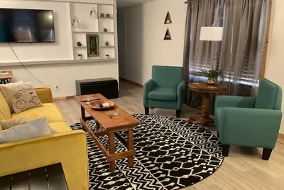 Image de Suncatcher Way out in West Texas