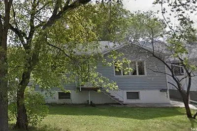 Image de ★4 Bedroom Bungalow - Near Rcmp Heritage Centre ★