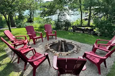 Image de Whole house on a quiet cove, Lake of the Ozarks, Family owned and operated.