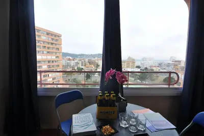 Image de Charmant studio à louer à Roses, Costa Brava. Capacité pour 3 personnes. Avec piscine, proche de la plage et commodités modernes. Reserve maintenant!