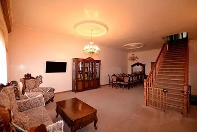 Image de 14 Bed Family House For Vacation In Yerevan