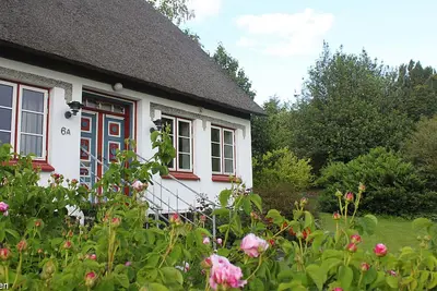 Image de Hus Gammeldags in a charming village location on Als, with four bedrooms and fireplace