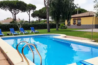 Image de Individual Villa with private pool, La Barrosa, Chiclana