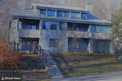 Image de Ravine Retreat - 5 BRs and 3 Newly Renovated Bathrooms!