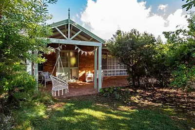 Image de A Fairy Wren Cottage: Charming Cozy Retreat