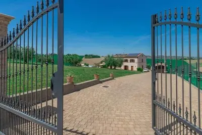 Image de Maison de vacances Fermo pour 1 - 14 personnes avec 4 chambres à coucher - Maison de vacances