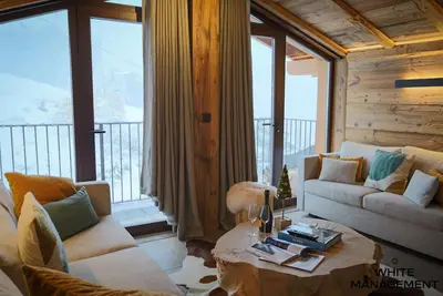 Image de Superbe penthouse au charme montagnard