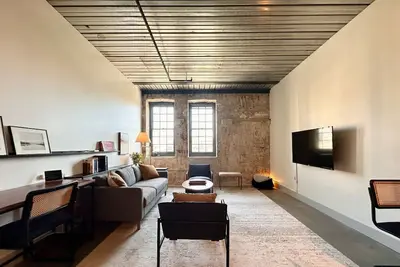 Image de Chic Double Queen Apt Walking Distance to Fiserv