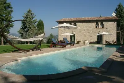 Image de Maison de vacances Oscano pour 1 - 14 personnes avec 4 chambres Ă coucher - Maison de vacances
