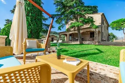 Image de Maison de vacances Pesaro pour 1 - 10 personnes avec 4 chambres à coucher - Maison de vacances