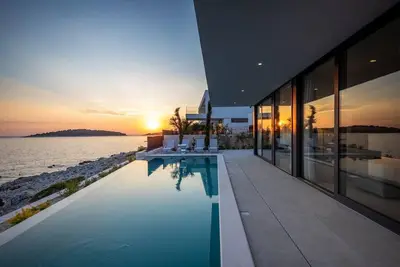 Image de Maison de vacances Rogoznica pour 1 - 10 personnes avec 5 chambres à coucher - Maison de vacances