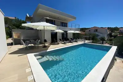 Image de Maison de vacances Jaksinica pour 1 - 12 personnes avec 4 chambres à coucher - Maison de vacances